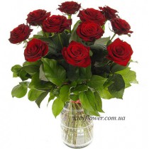 Bouquet of 11 roses with greenery